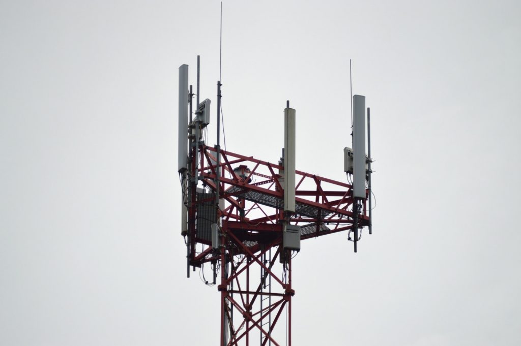 antennas-cell-tower-5g