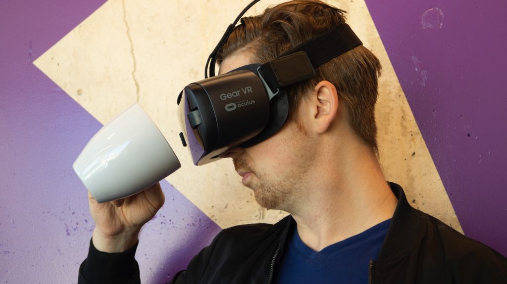 Virtual Reality Cup
