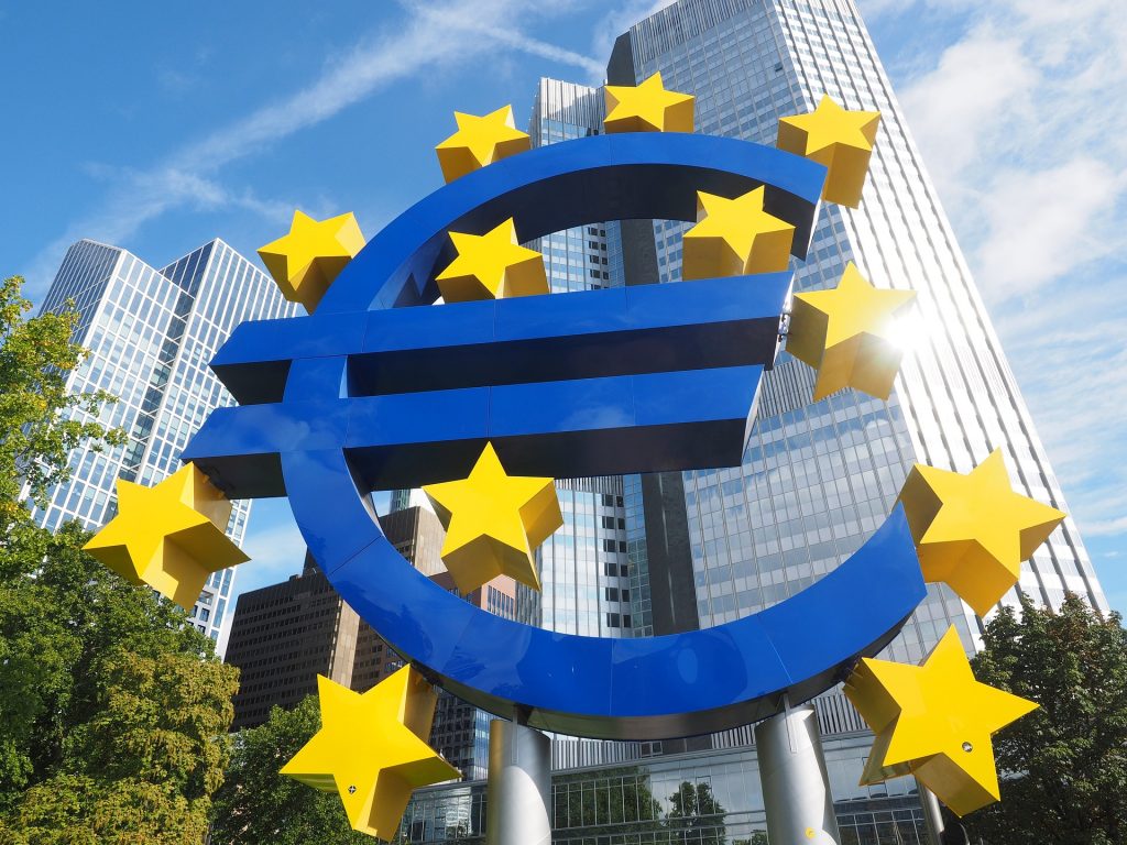 euro-sculpture-ecb