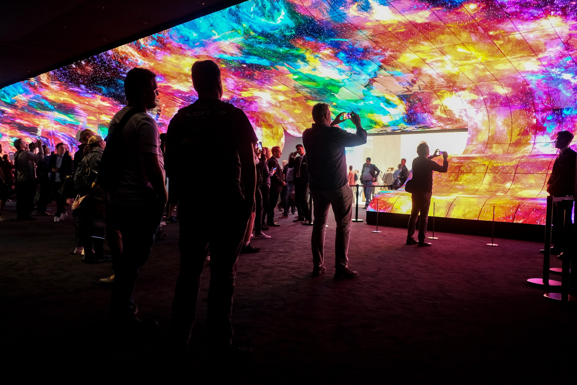 lg-oled-tunnel-ifa-2019