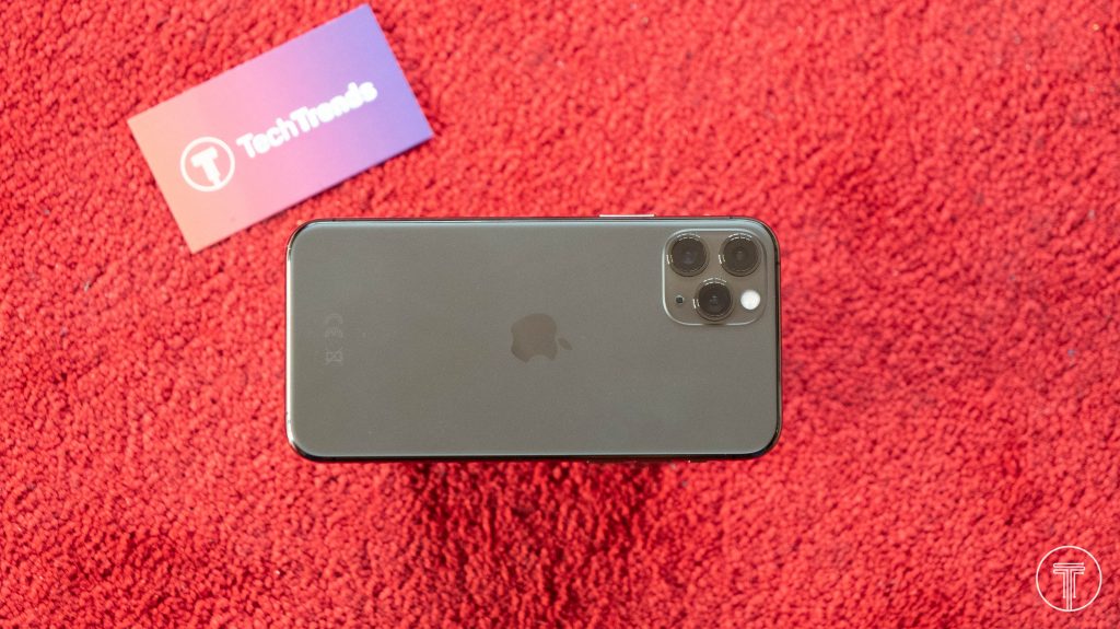 iphone-11-pro-3