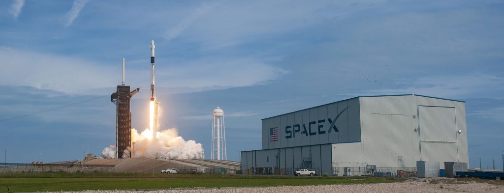 spacex-dragon-launch-