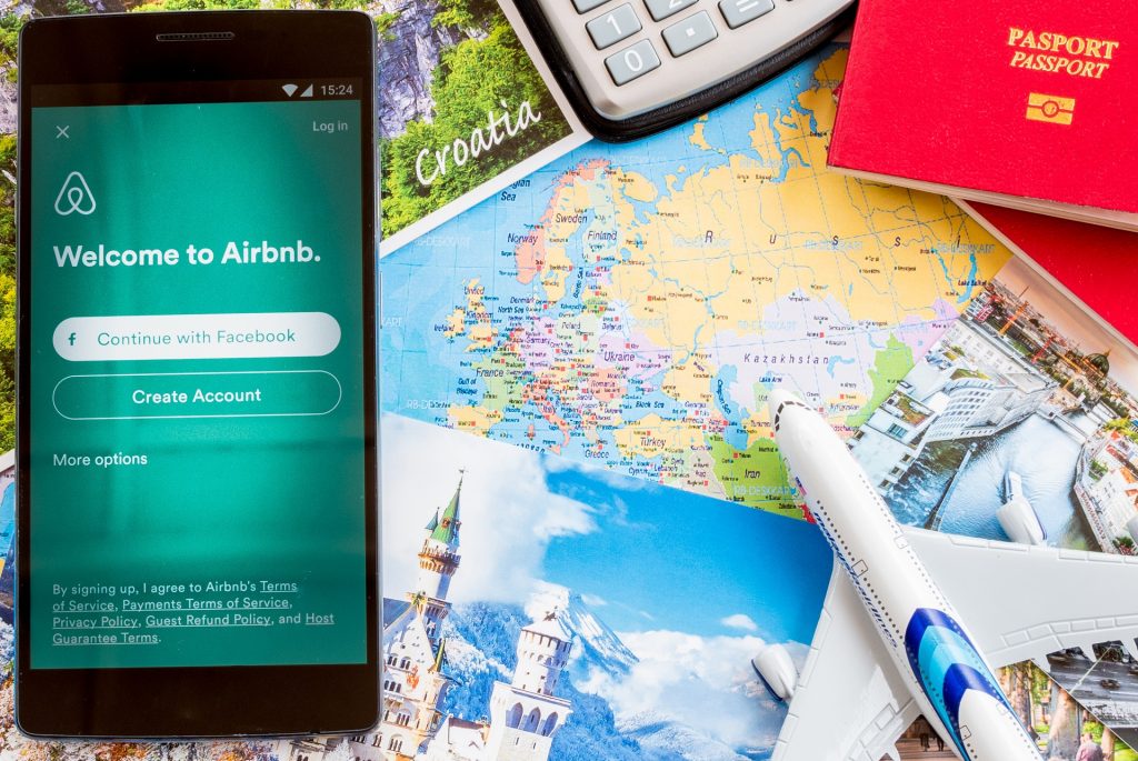 stck-airbnb-travel