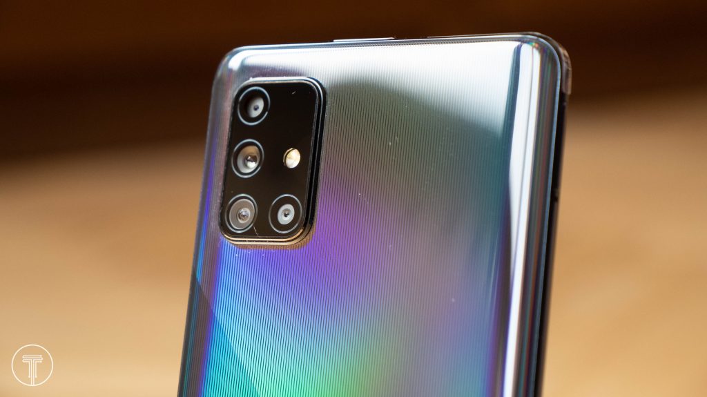 Samsung-Galaxy-A71-1