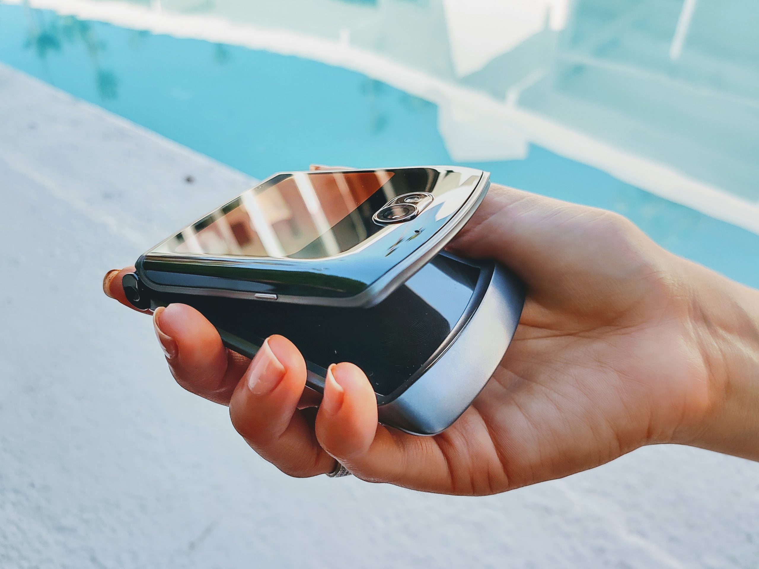 motorola razr 5G_Gallery Shoot