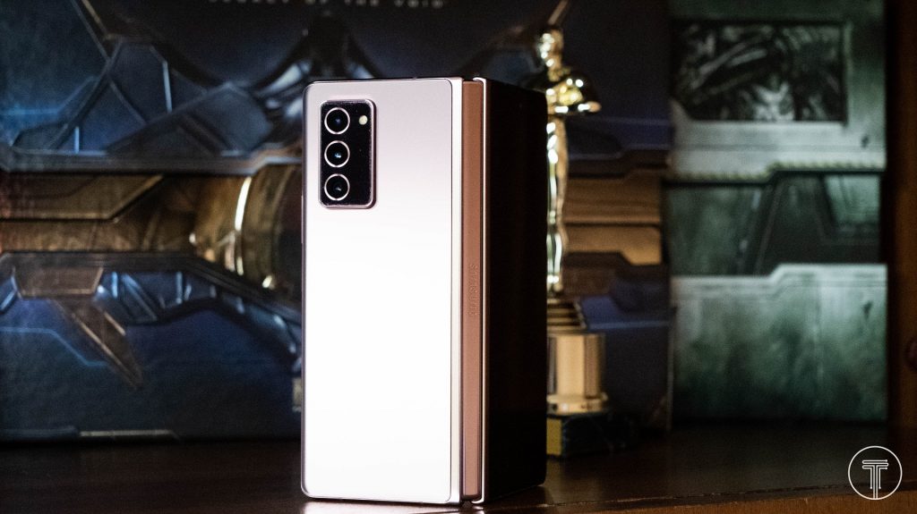 Samsung Galaxy Z Fold 2_2a