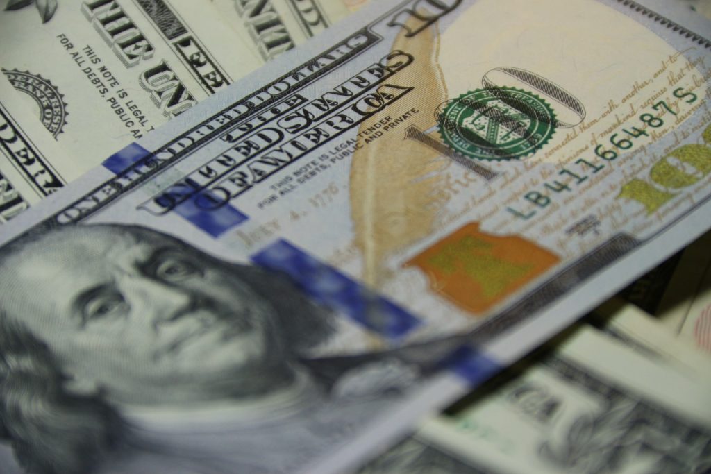 us-100-bill-dollar