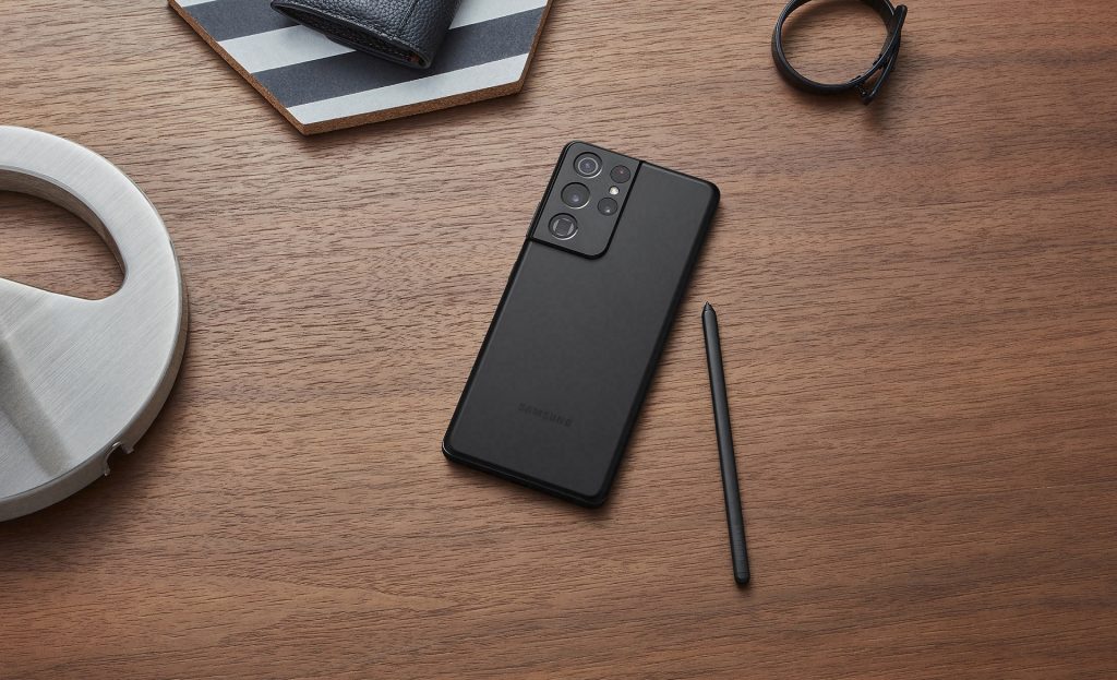 Galaxy-S21_ultra_lifestyle_black_spen