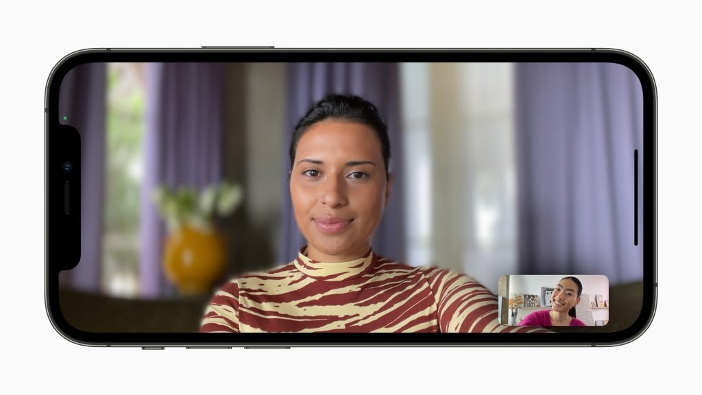 Apple-iPhone12Pro-iOS15-FaceTime