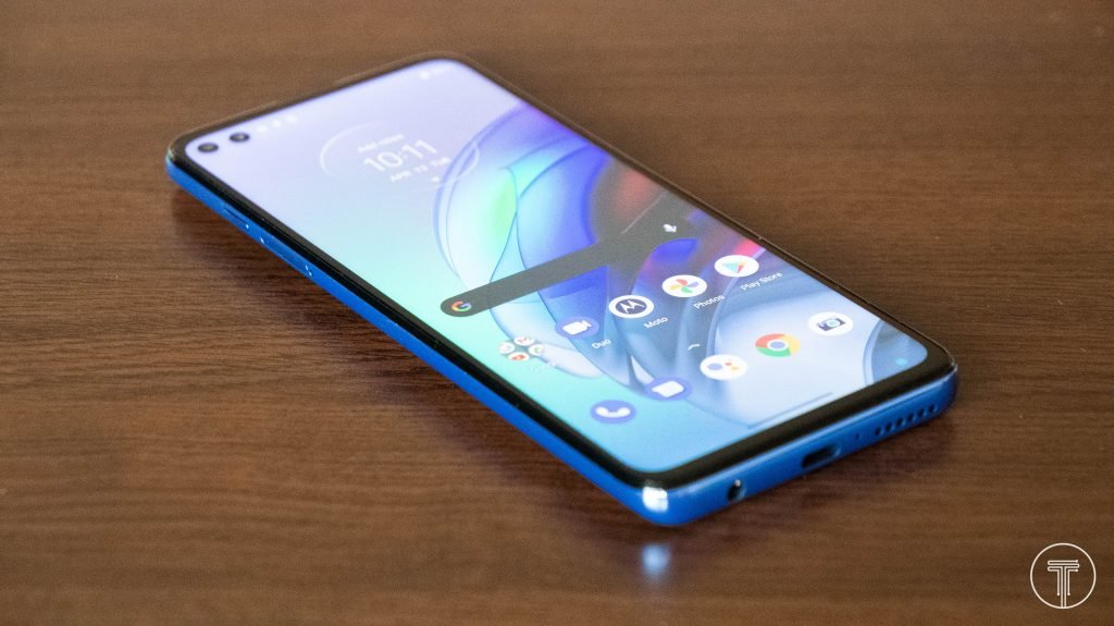Motorola-Moto-G100-7