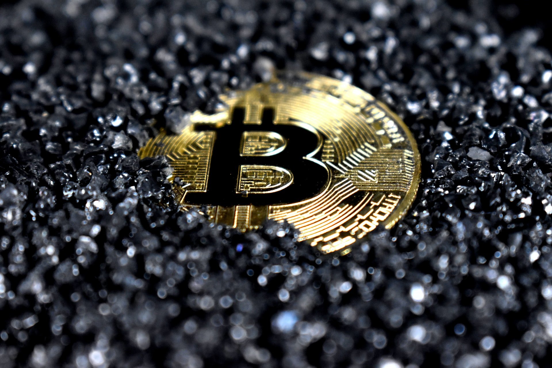 bitcoin-half-burried