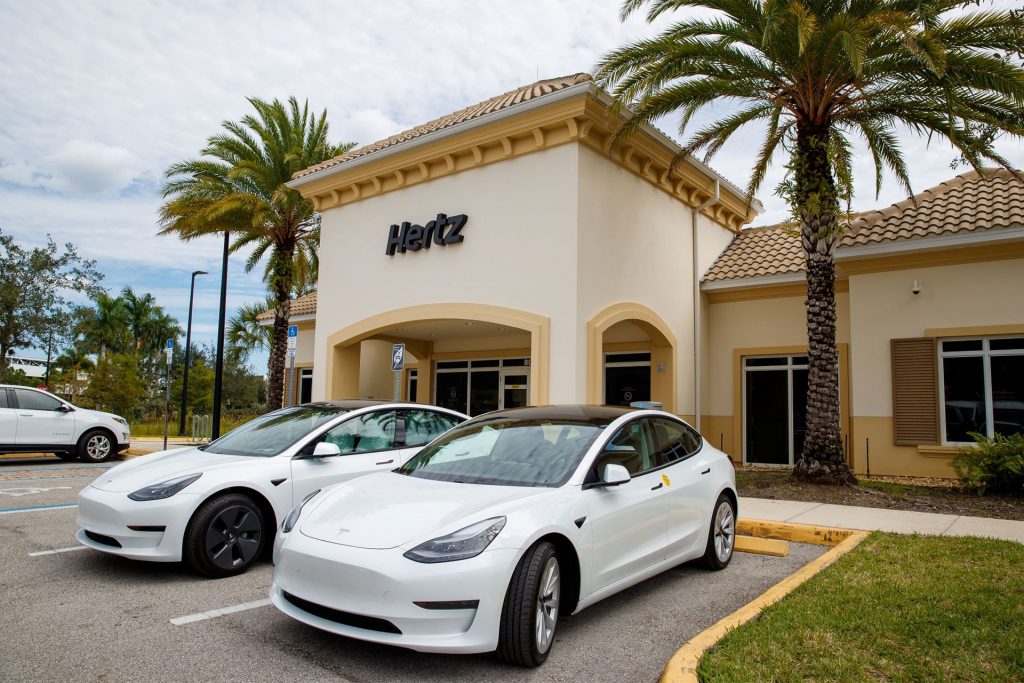 hertz-tesla-3-1