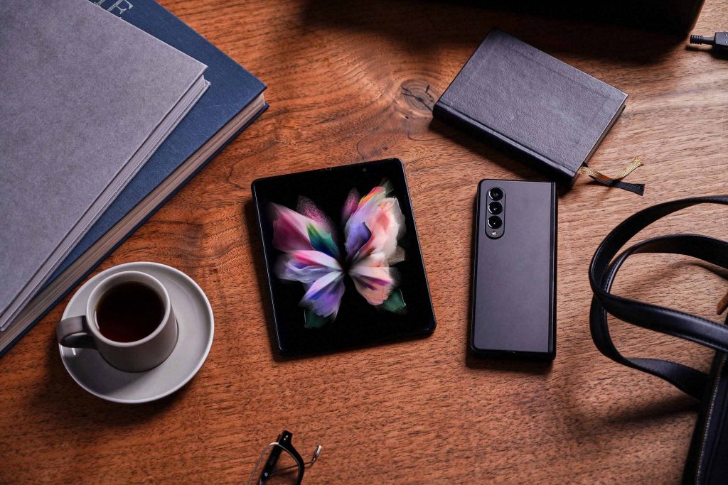 galaxyzfold3_5g