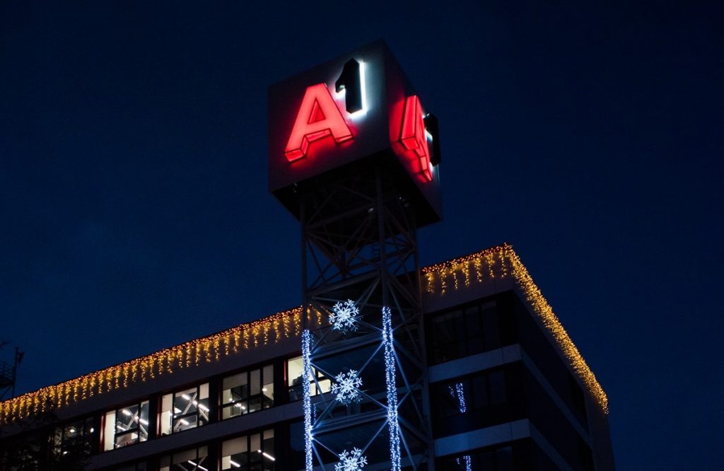 a1-xmas-decoration-hq