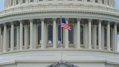 us-flag-capitol-building
