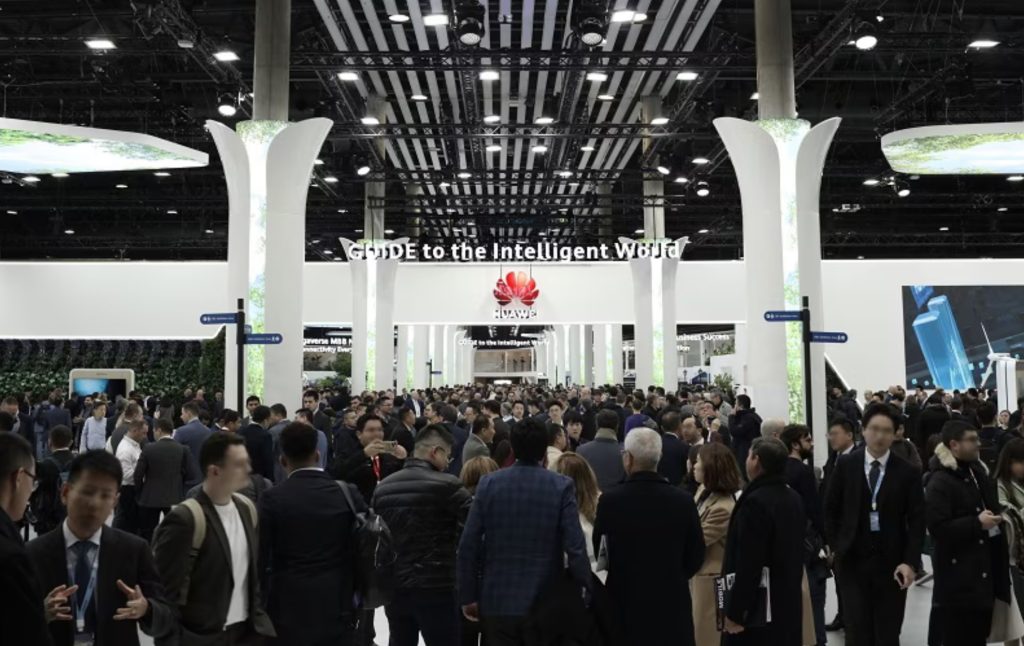 huawei-boot-mwc-2023