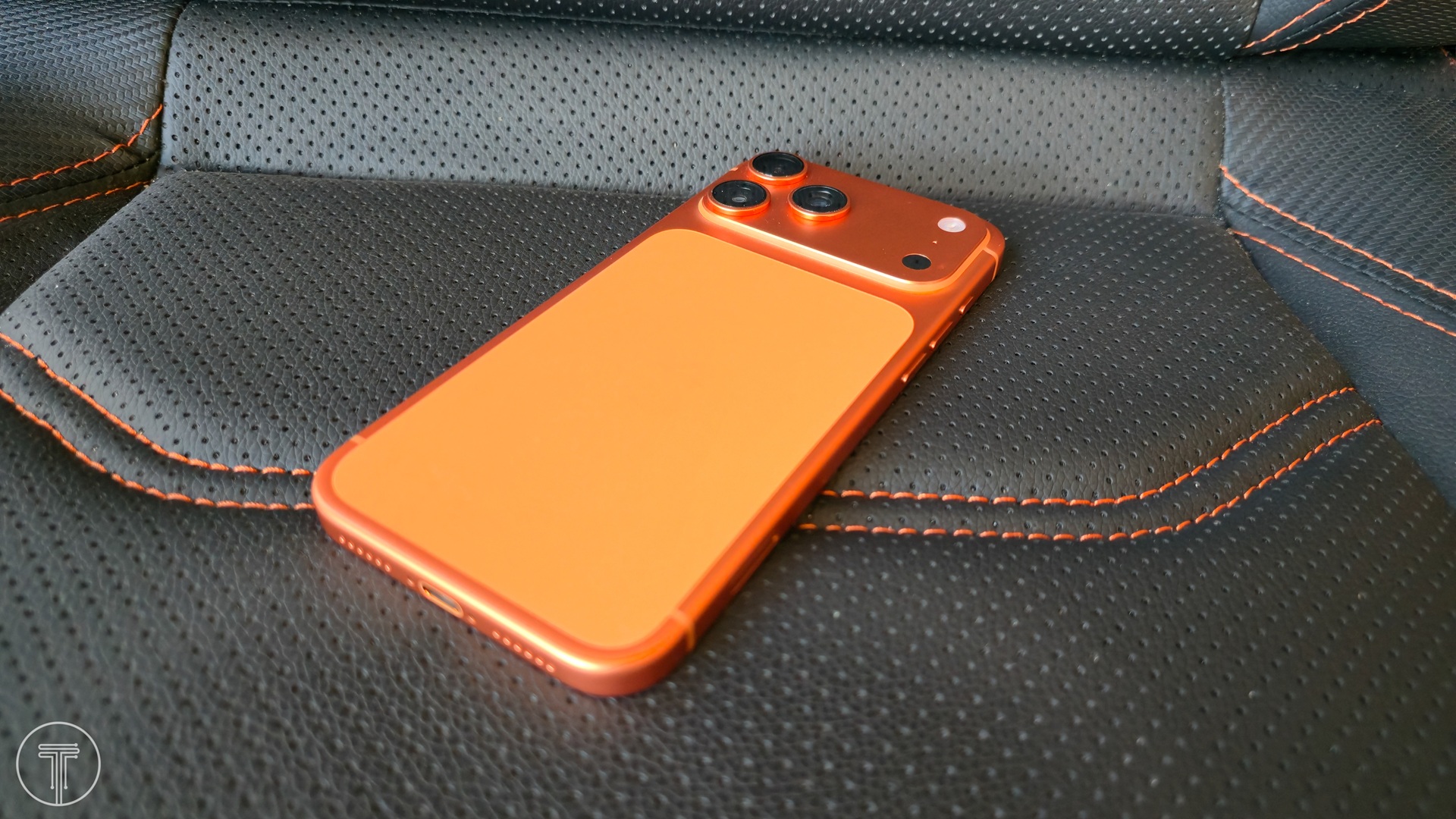 Apple-iPhone-17-Pro-Max-TT-11