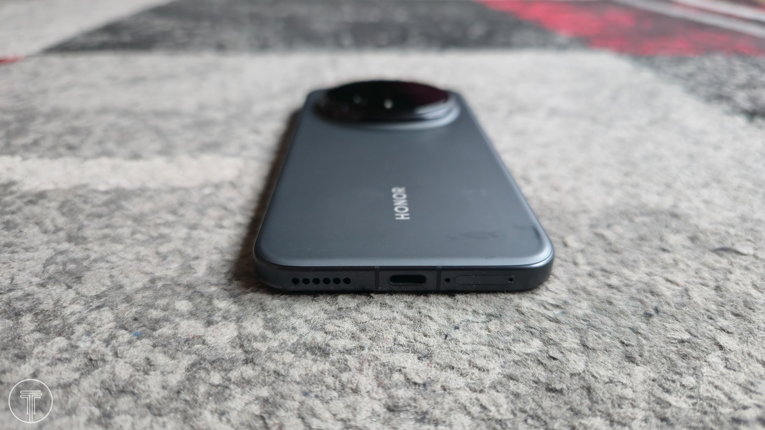 Honor-Magic8-Pro-TT-2