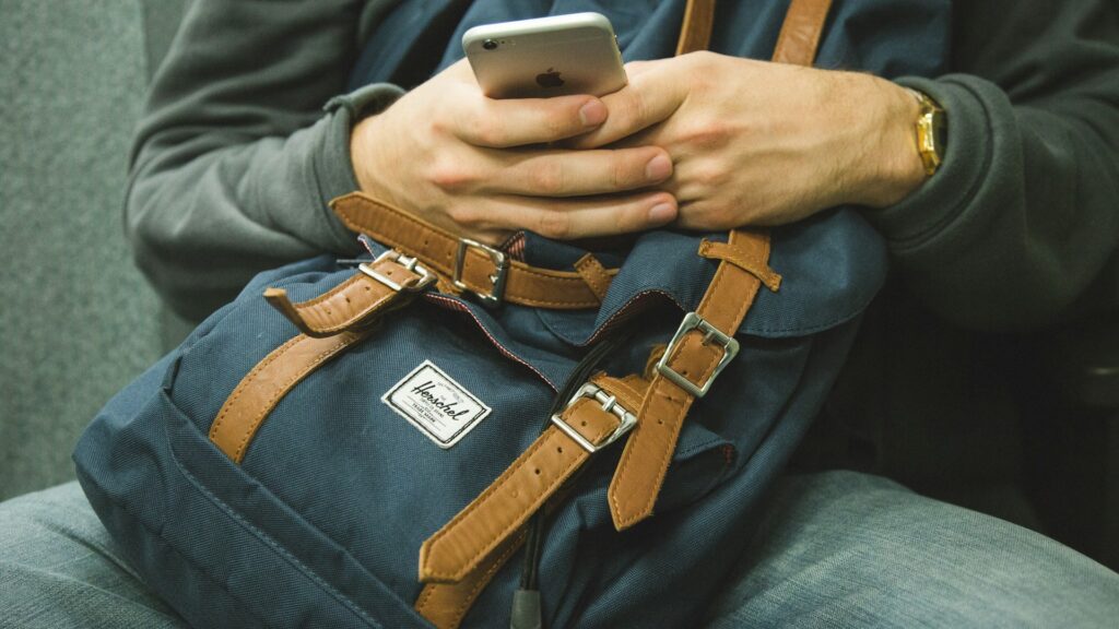 josh-felise-BaMHwcH2RUk-unsplash