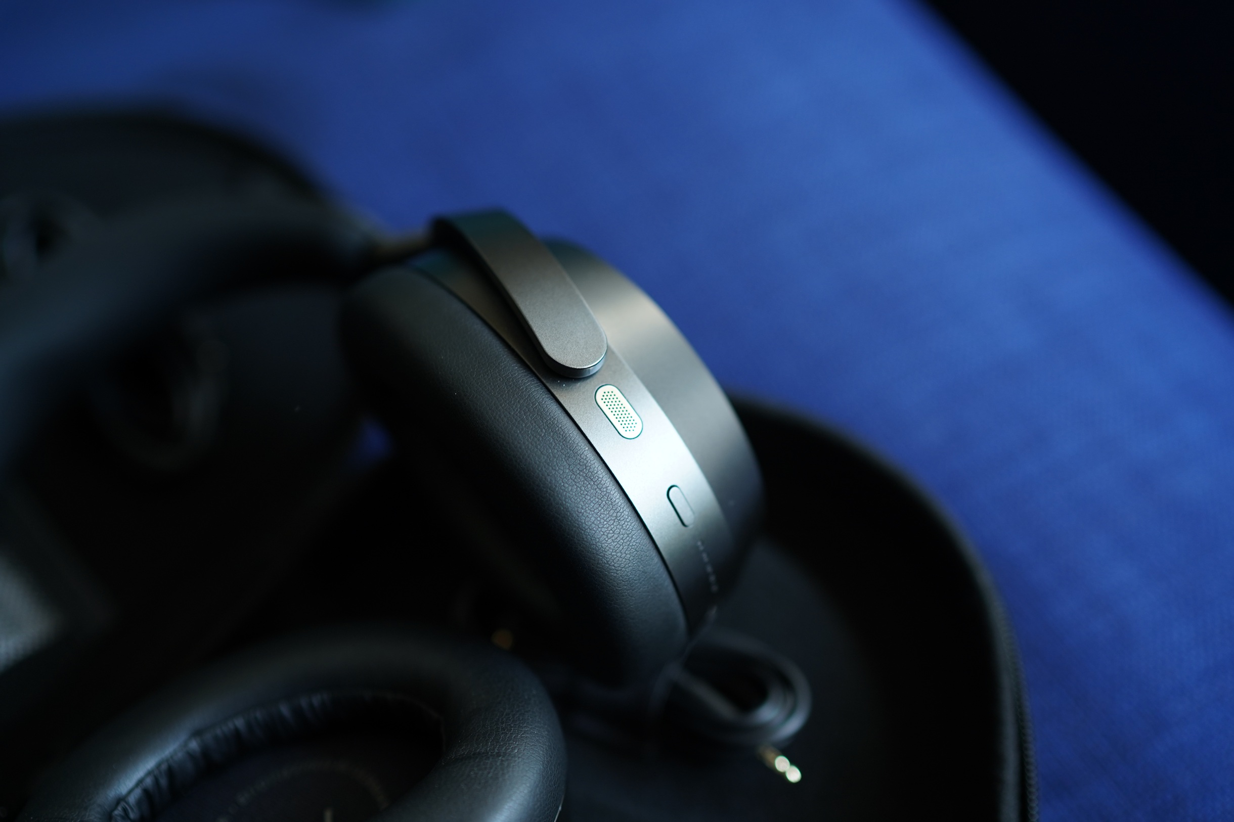 Sennheiser Momentum 5 Wireless-13